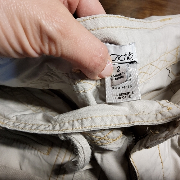 Tan Cache Size 2 Capris - Picture 2 of 4